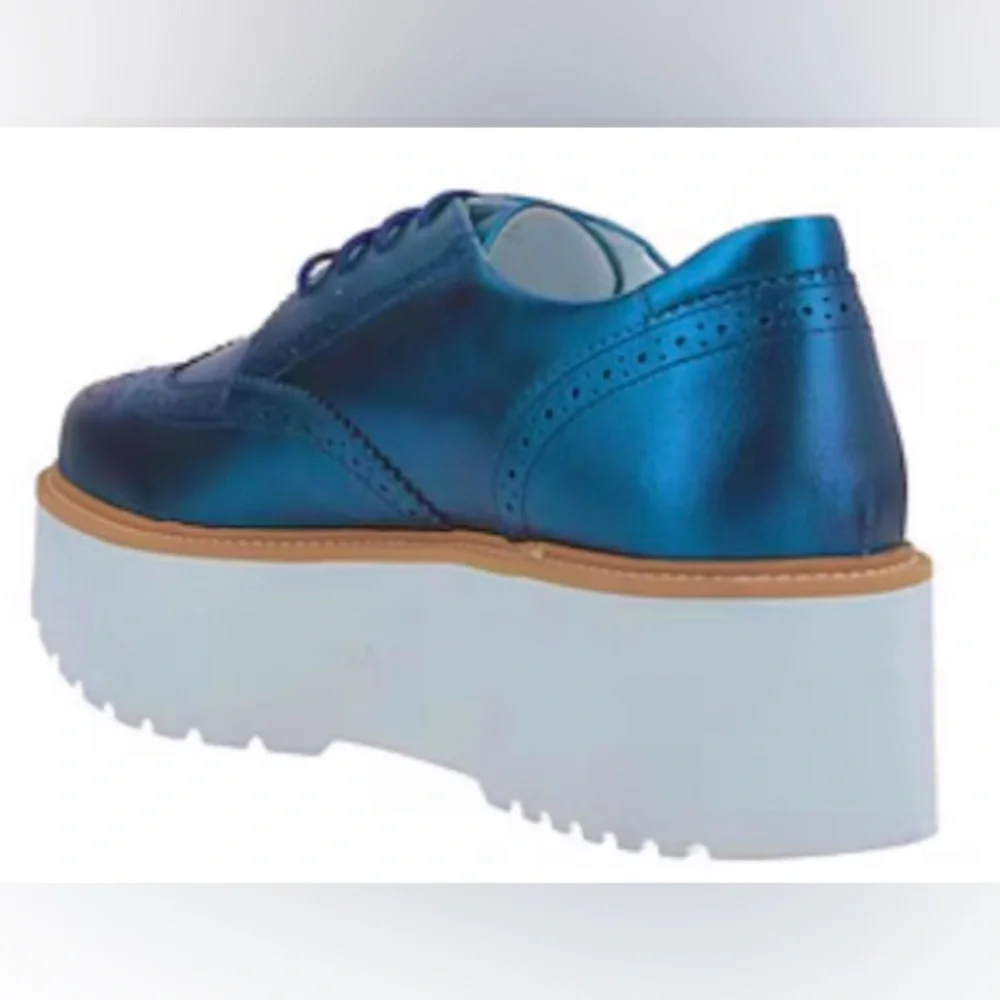 Hogan Metallic Blue & White Platform Oxford Shoes: Size 7 (US 37)